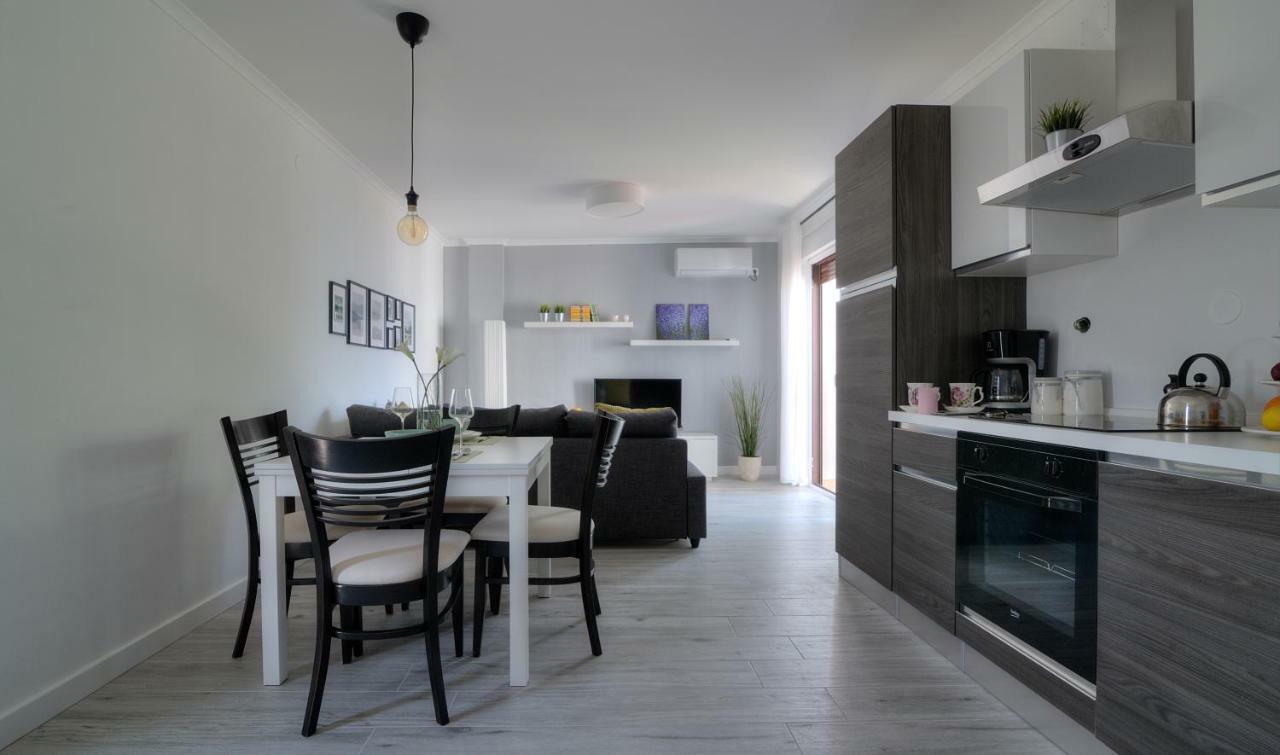 סנג' Apartment Franko מראה חיצוני תמונה